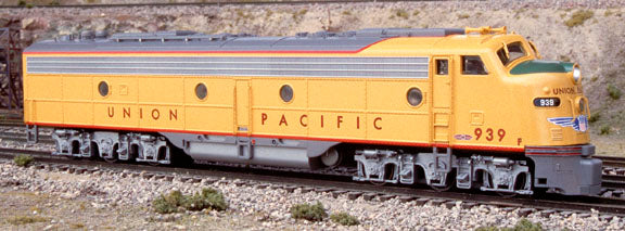 Union Pacific E8 AA dual units