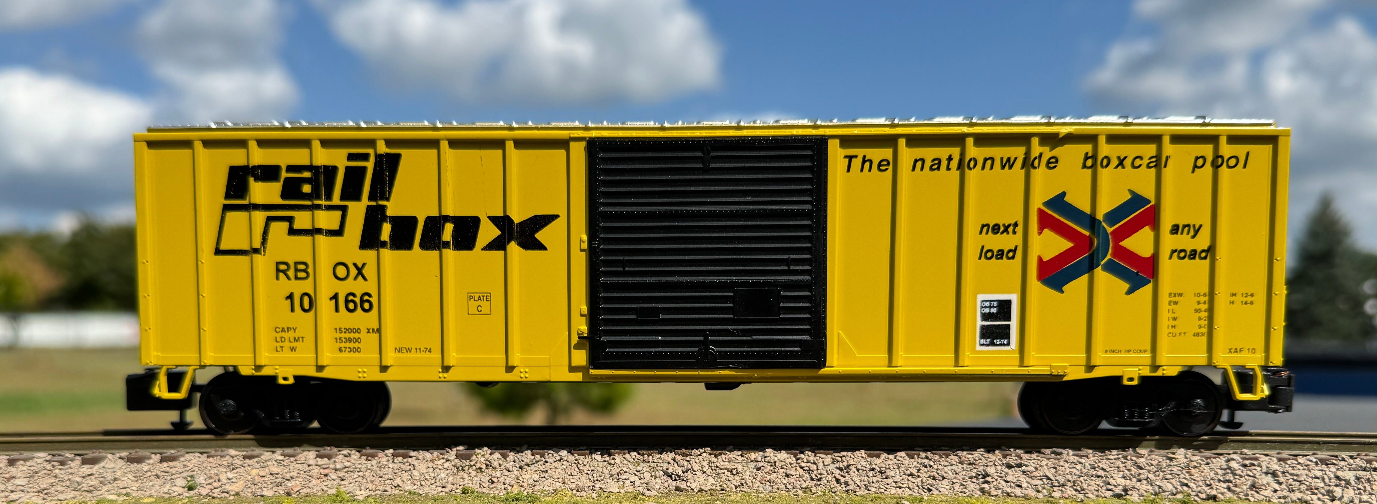 RAILBOX 50 foot boxcar