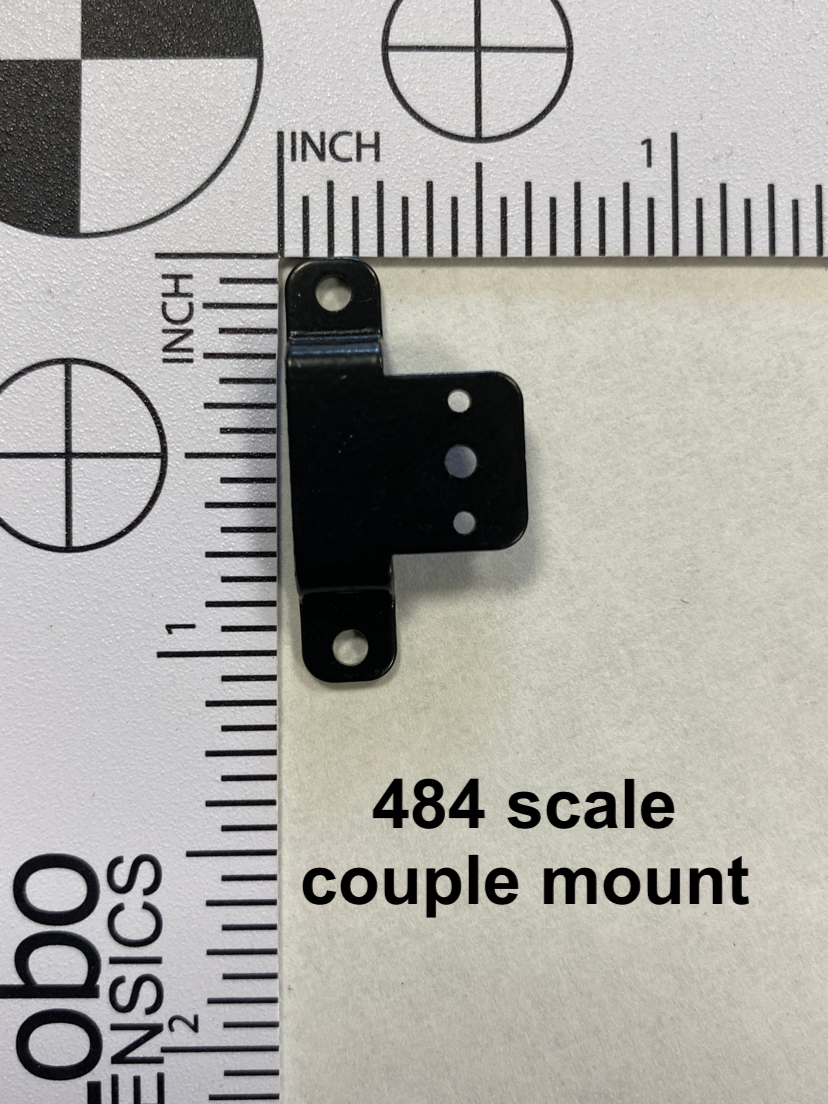 484 Scale couple mount oil tender