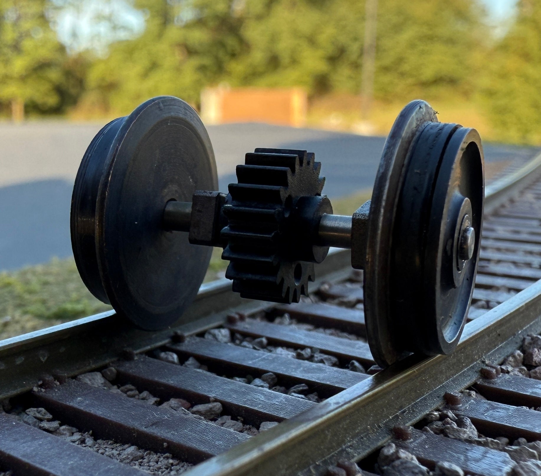 GRIPTION WHEEL SET SQUARE BEARING NON-CENTER