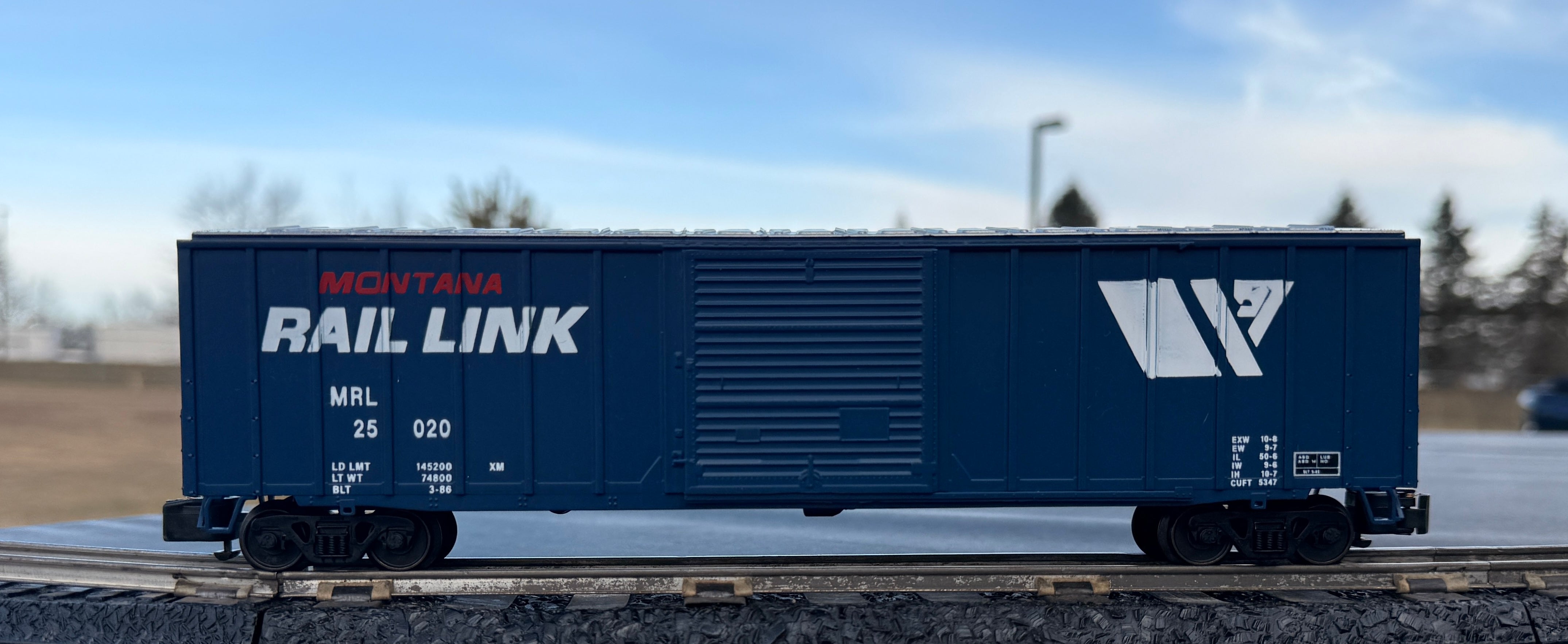 MONTANA RAIL LINK LION HEAD 1510L